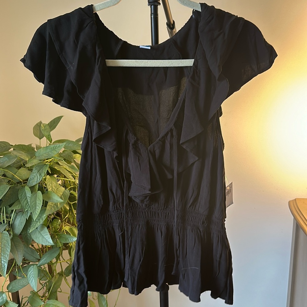 NWT women’s old navy shirt